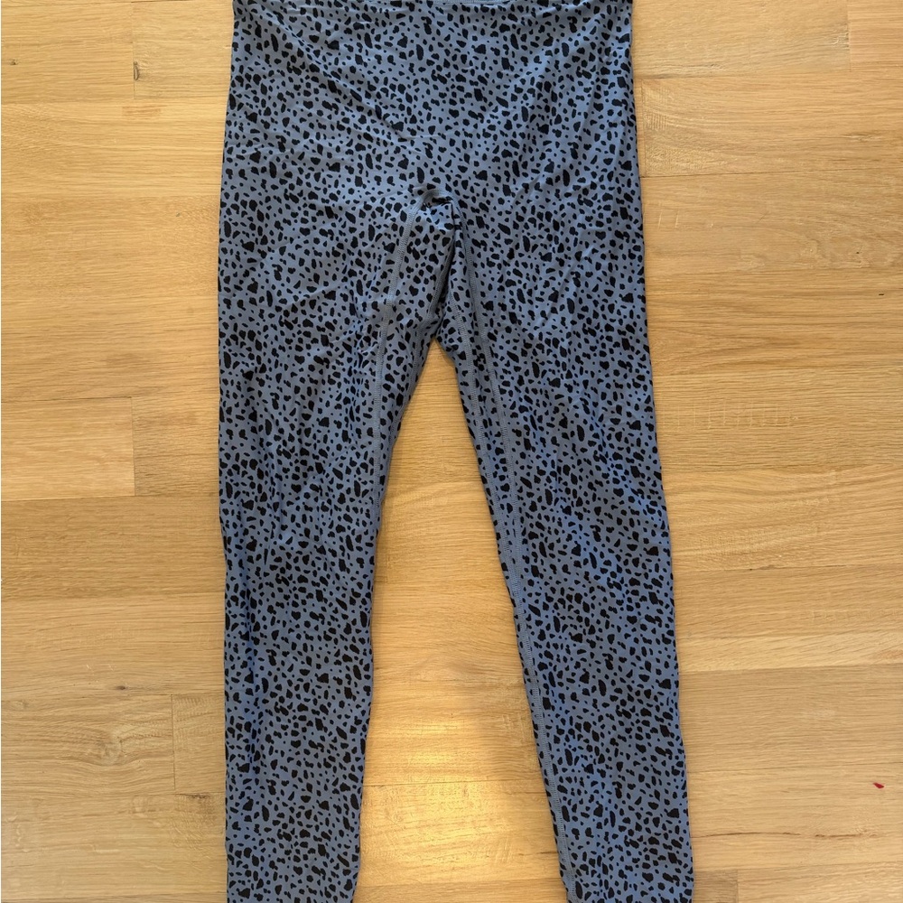 ALL ACCESS cheetah print Blue and Black Leggings